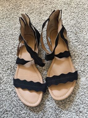 Maurices Black Scalloped Strap Sandals